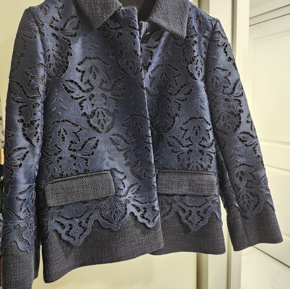 JACKET AND Skirt - Picture 5 of 6